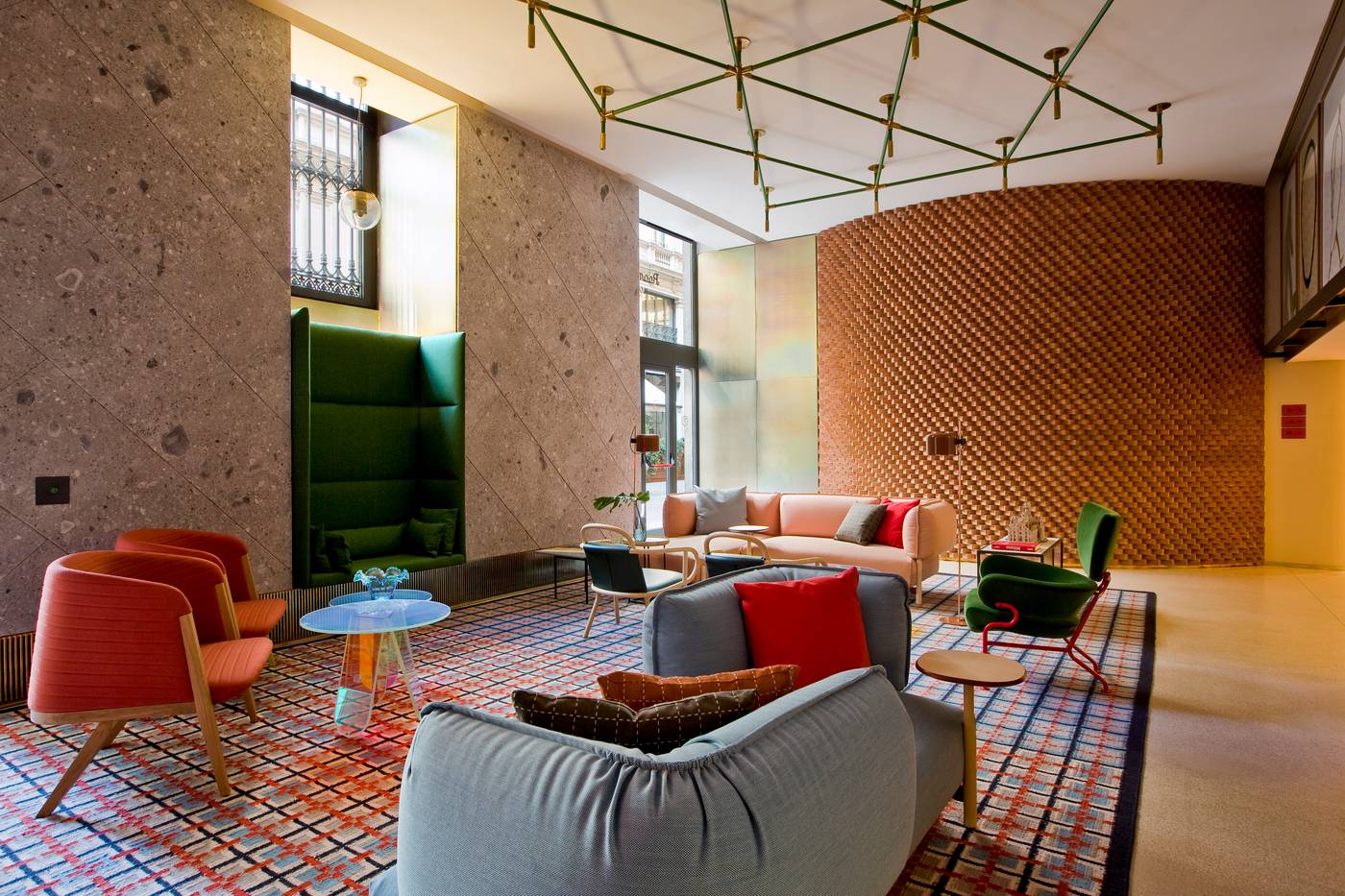 Room-Mate-Giulia-Lobby-11