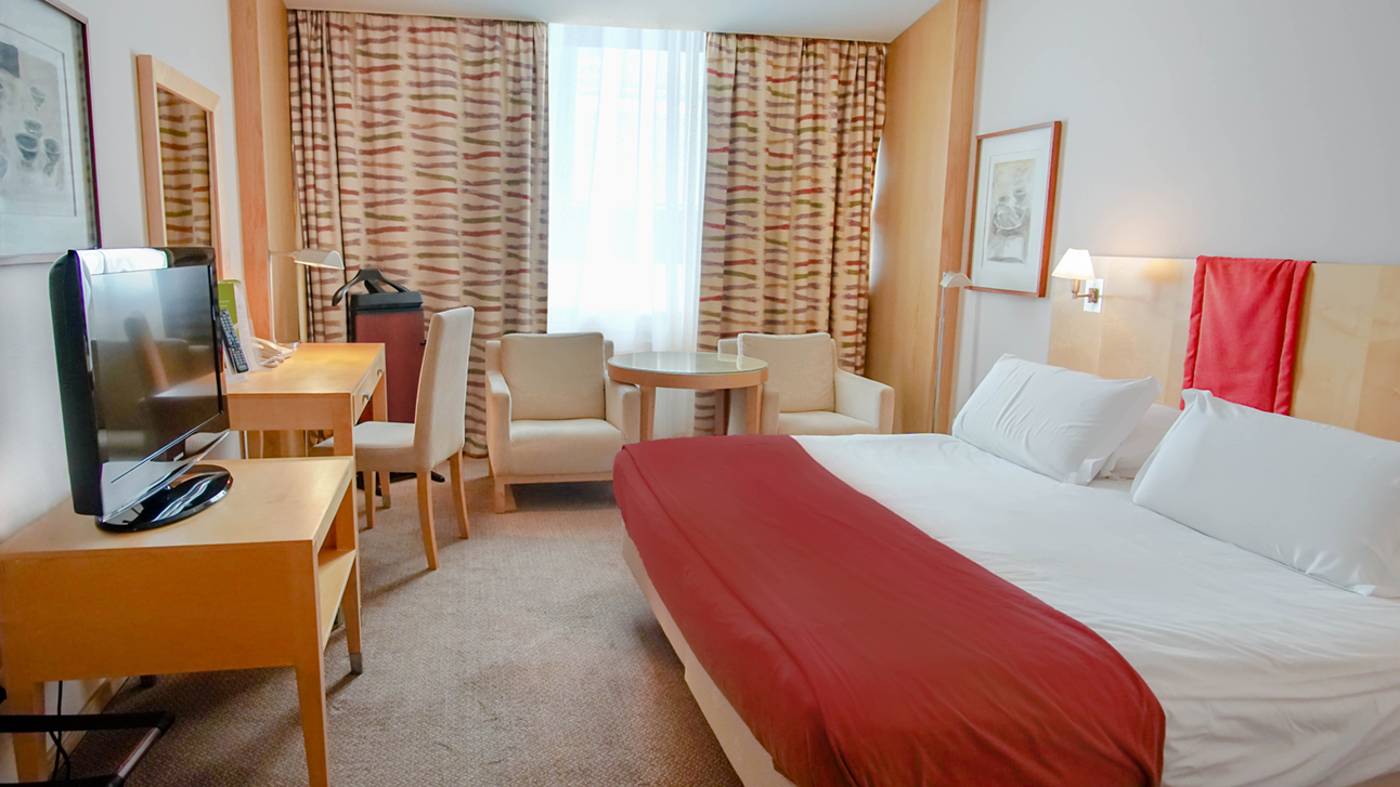 The-Lince-Azores-Great-Room-19