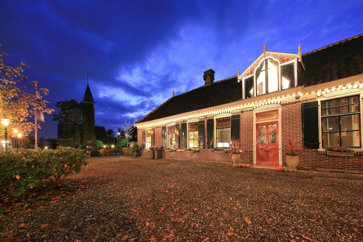 Hotel-Suites-Wilma-J-General-view-11