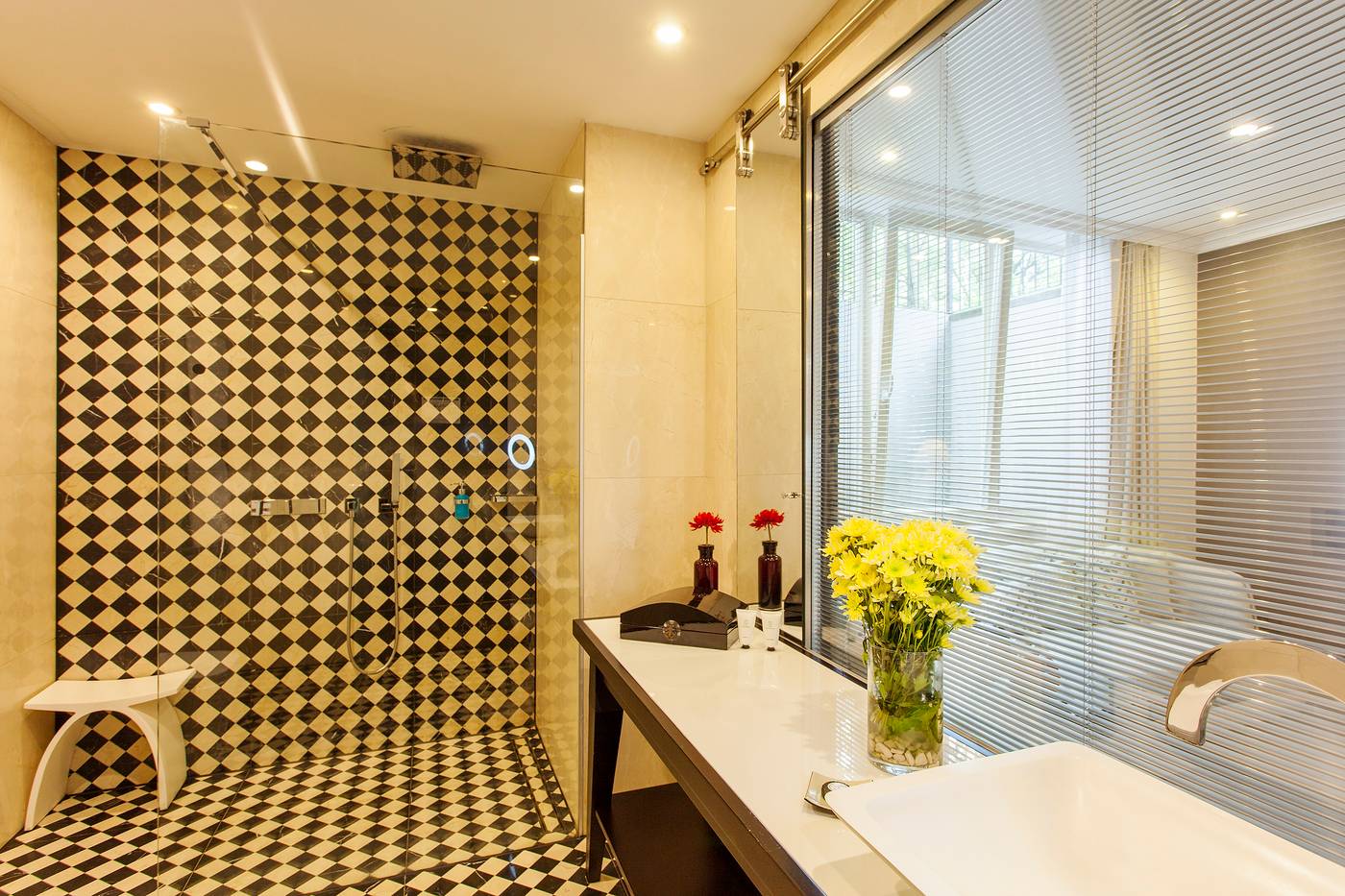 Quentin-Boutique-Hotel-Room-50