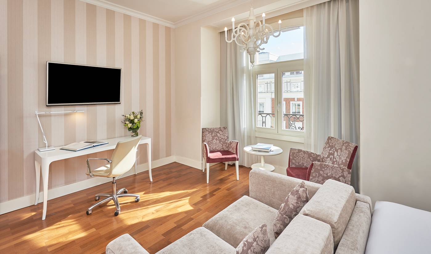 NH-Collection-Madrid-Abascal-Room-12