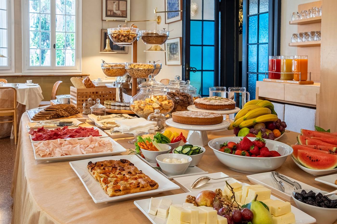 Villa-Mabapa-Restaurant-39