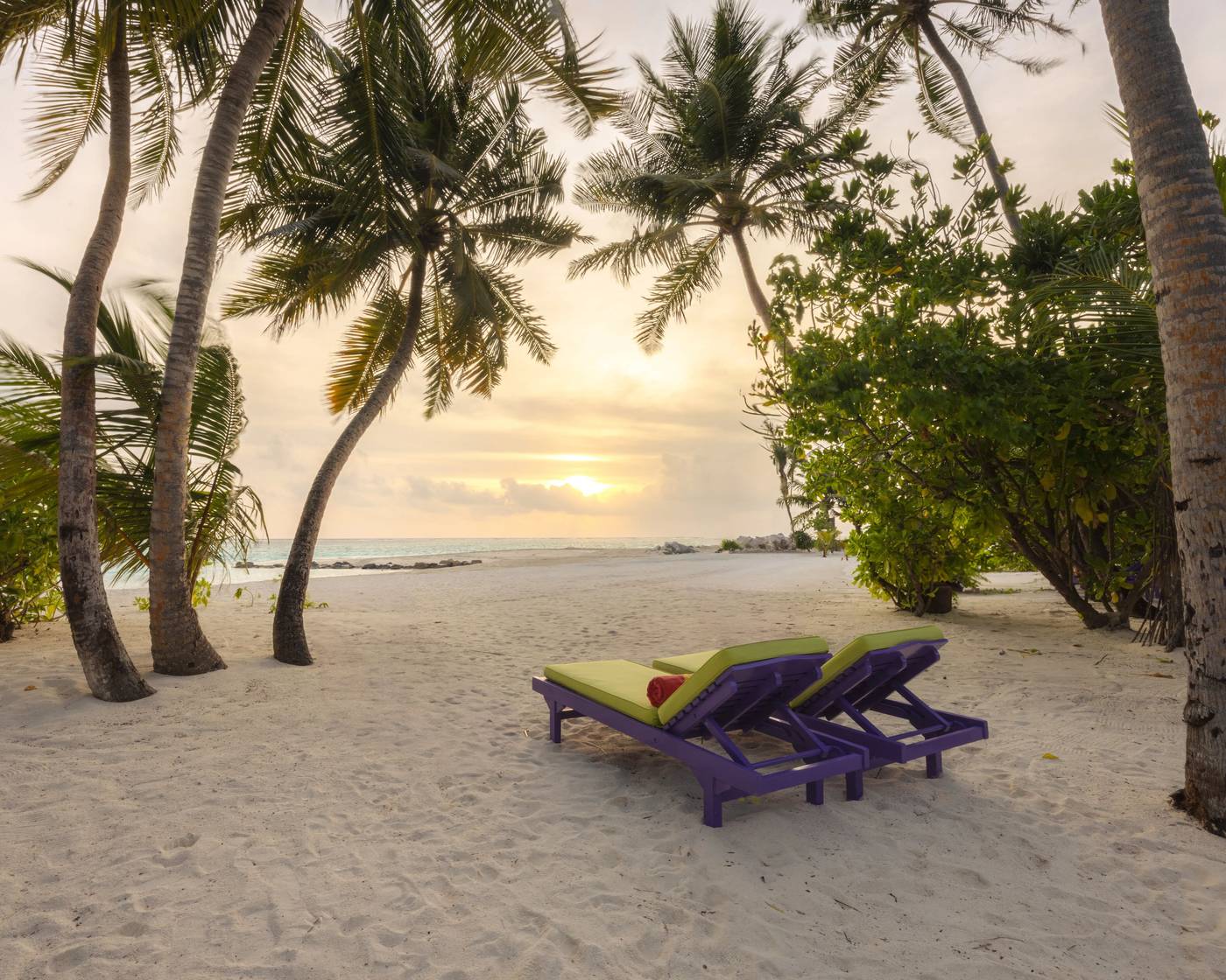 Villa Park, Sun Island