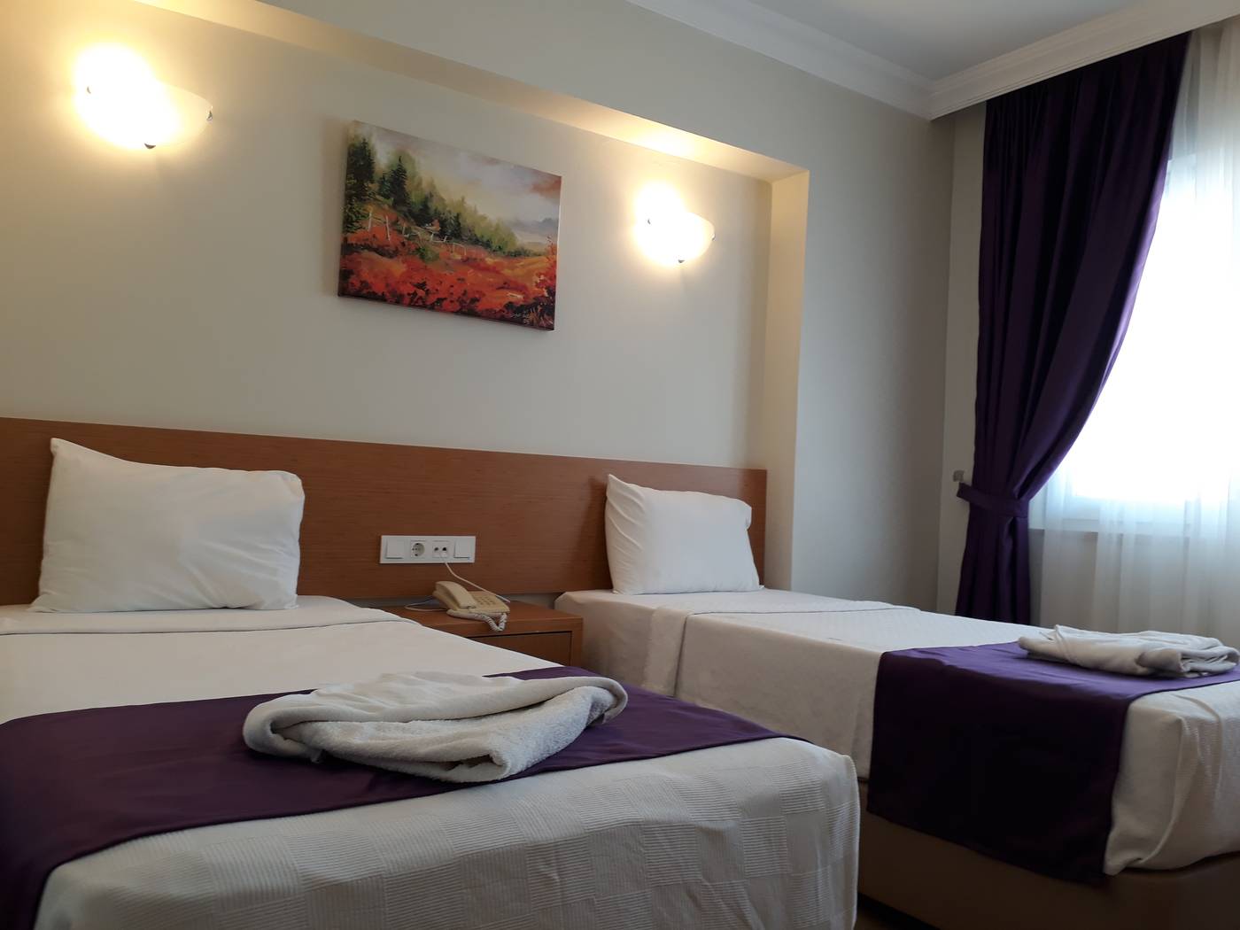 Cle-Seaside-Hotel-Room-22
