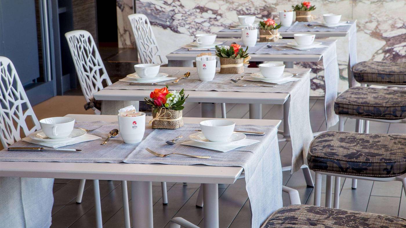 Monti-Palace-Hotel-Restaurant-9