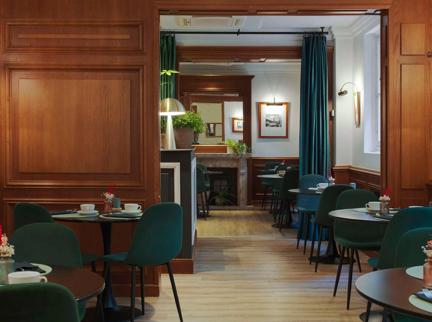 Melia-Paris-Champs-Elys----es-Restaurant-11