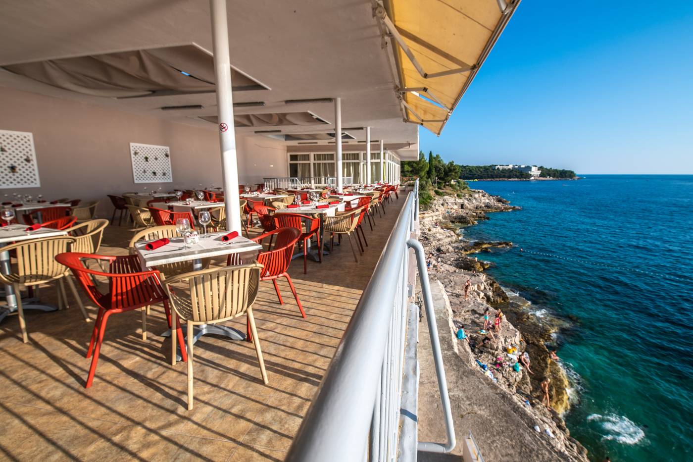 Splendid-Resort-Terrace-14