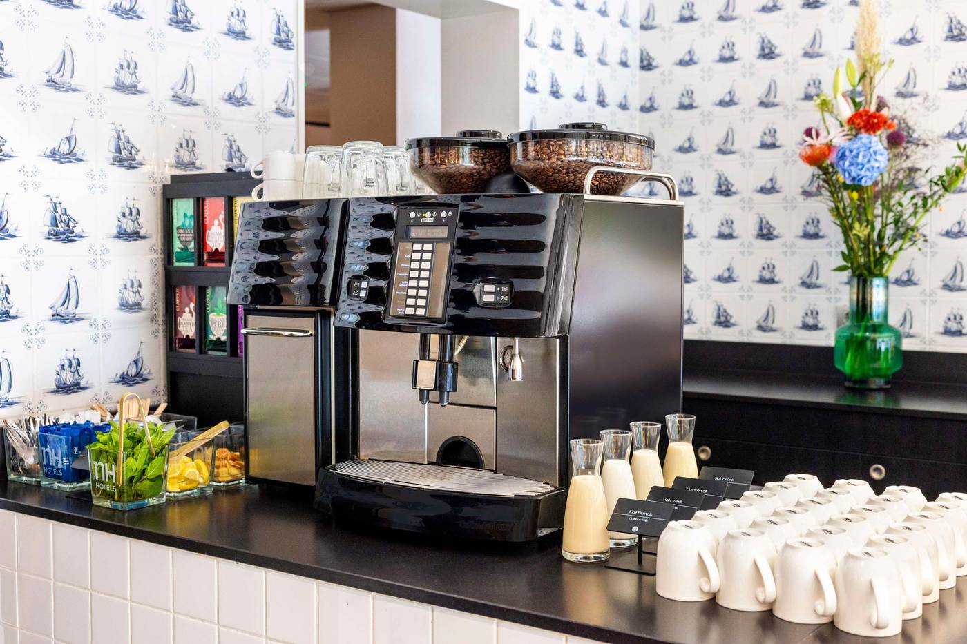 NH-Amsterdam-Centre-Restaurant-13