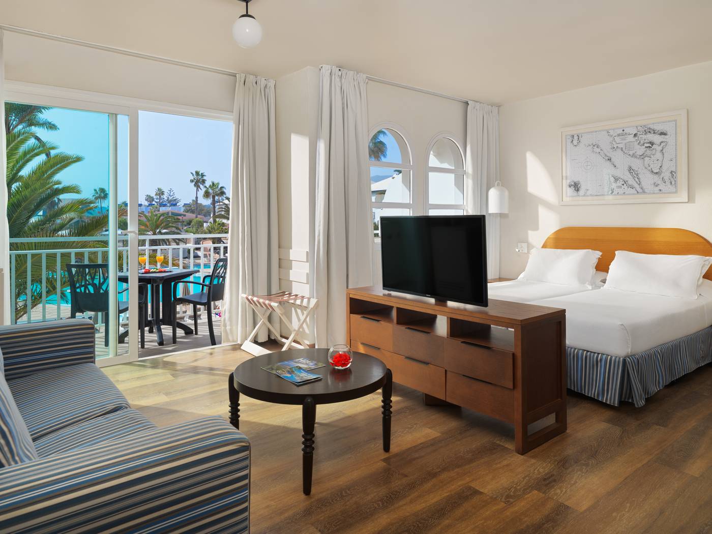 H10-Ocean-Suites-Room-20