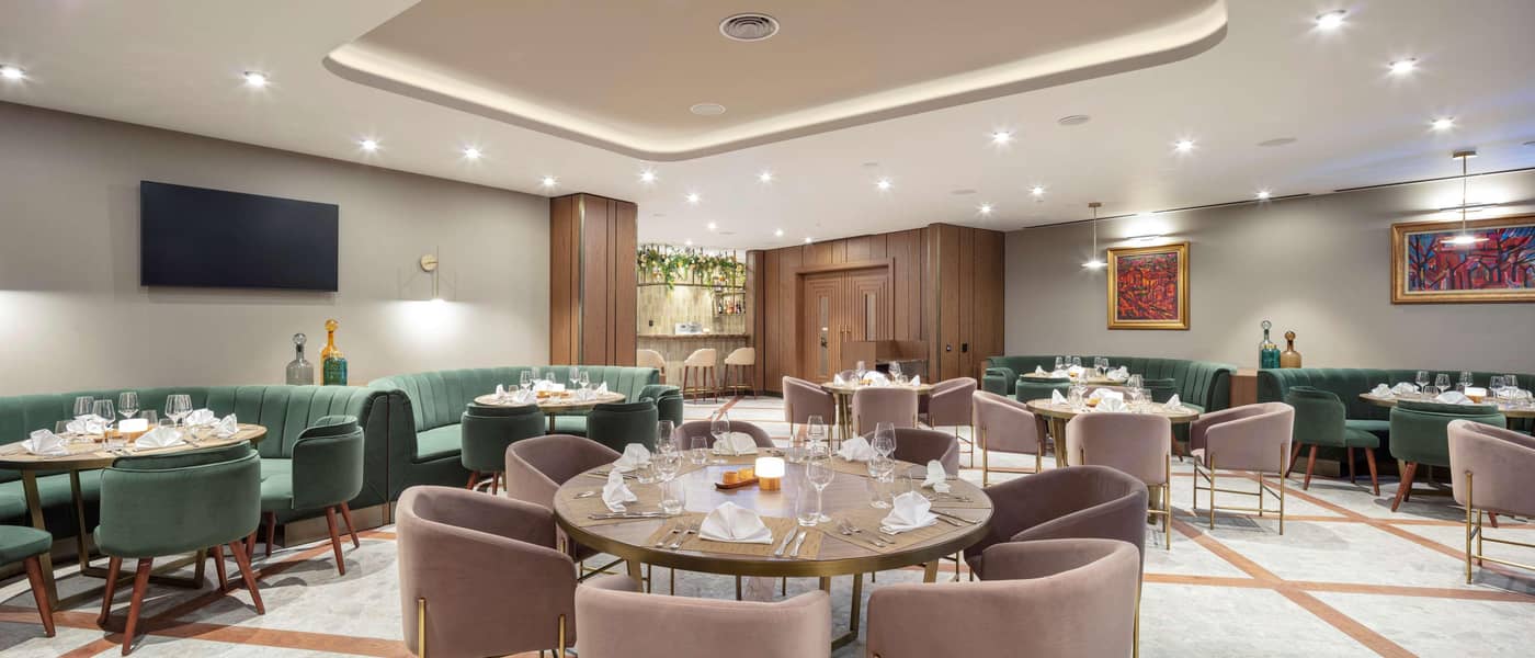 DoubleTree-by-Hilton-Plovdiv-Center-Restaurant-16