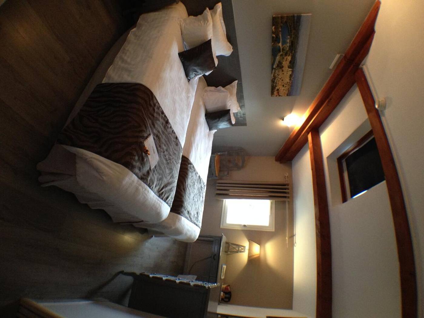 La Ferme-France-AVIGNON-Room-10