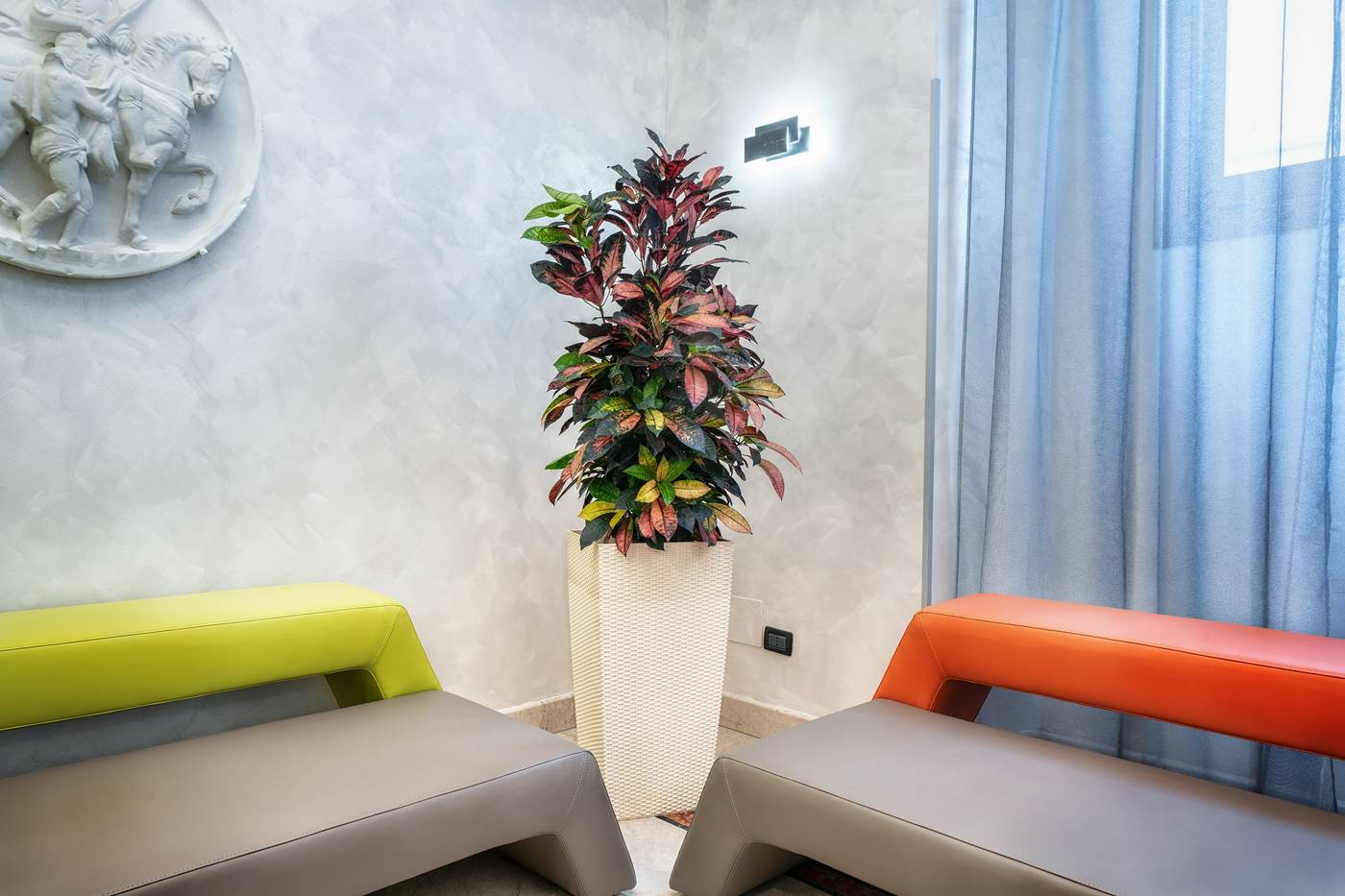 Hotel-Europa-Lobby-11