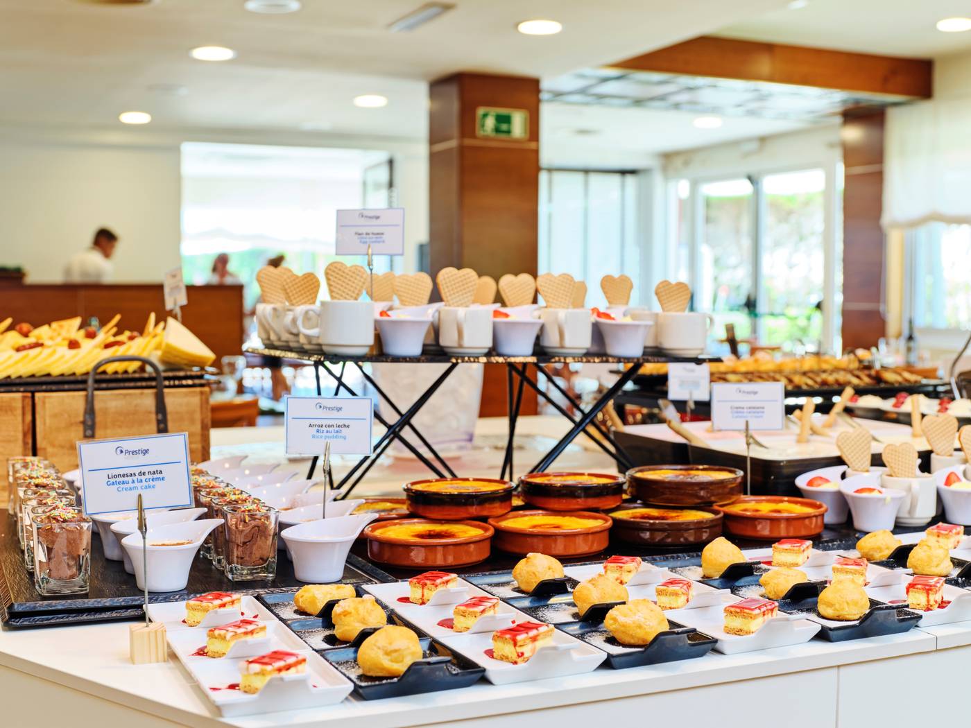 Prestige-Victoria-Restaurant-51