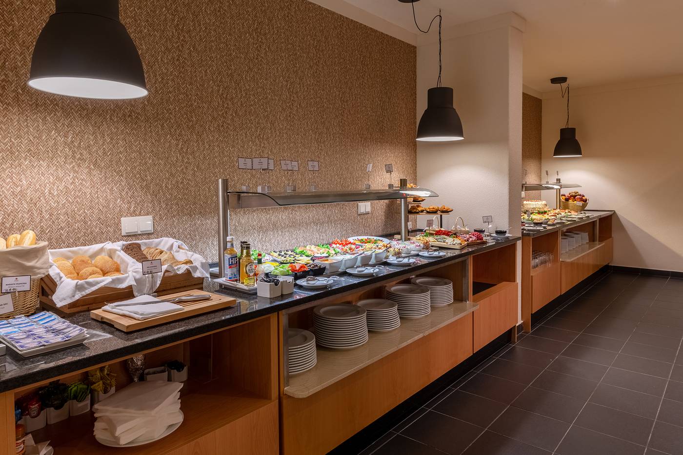 Solaqua-Apartments-Restaurant-36