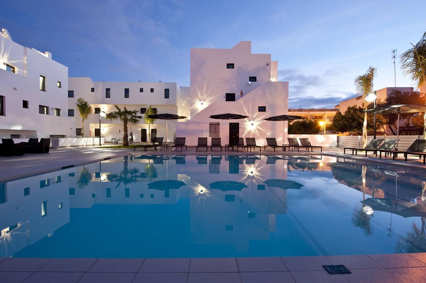 Migjorn-Ibiza-Suites-and-Spa--Pool-9