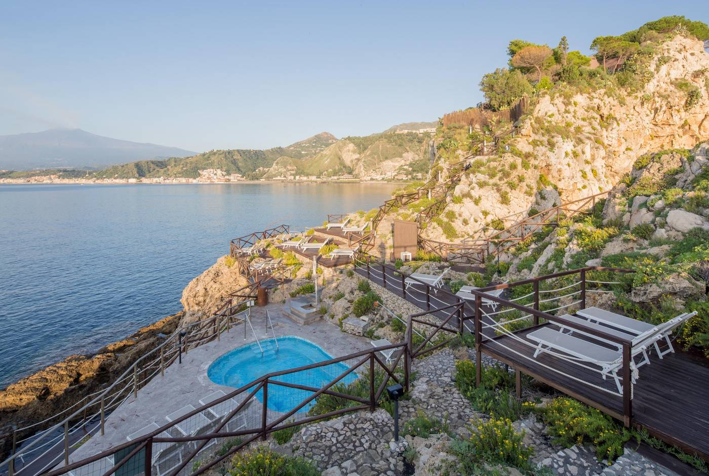 Unahotels-Capotaormina-Pool-58