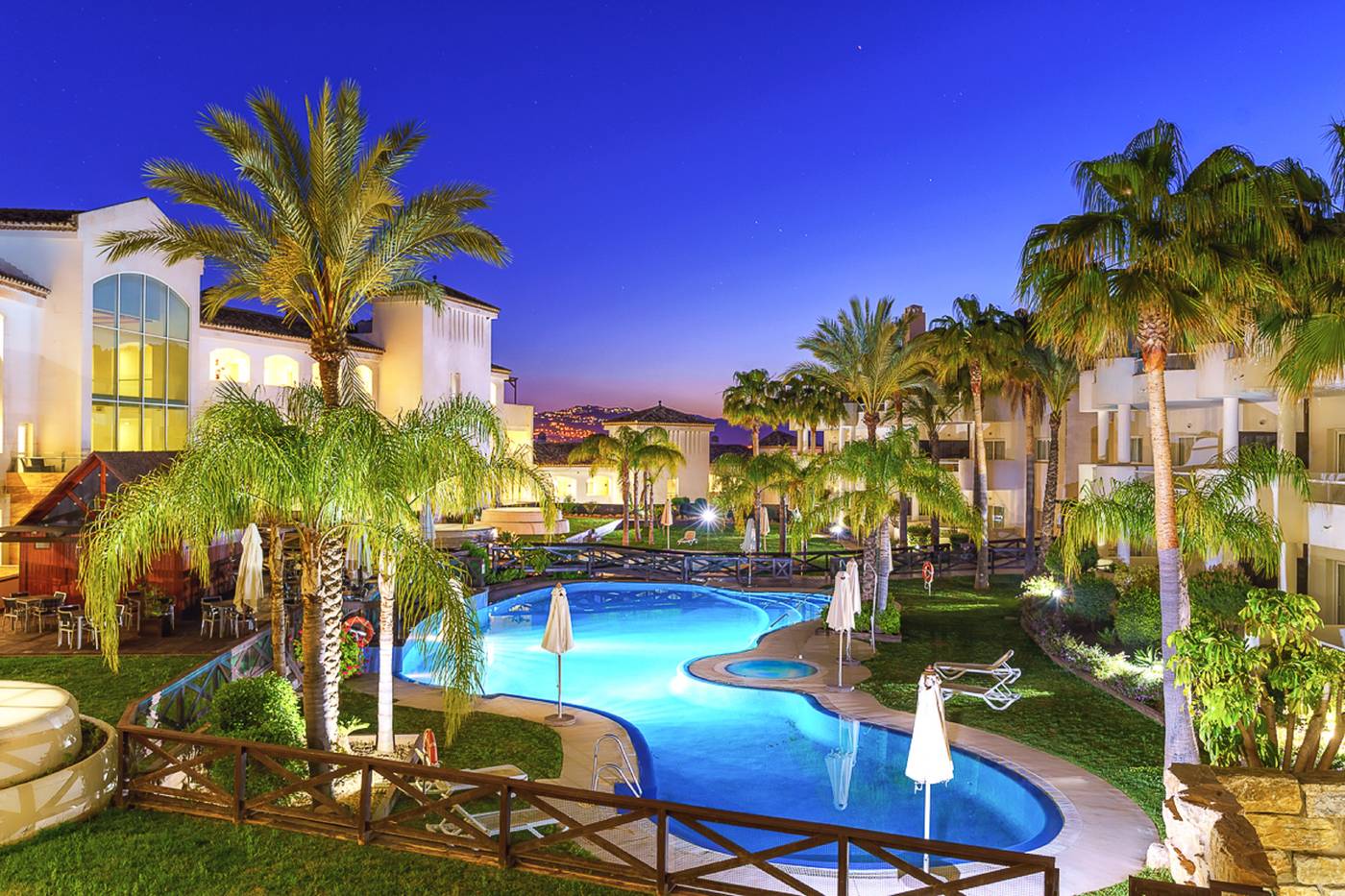 Aparthotel-Cordial-Mijas-Golf-Pool-3