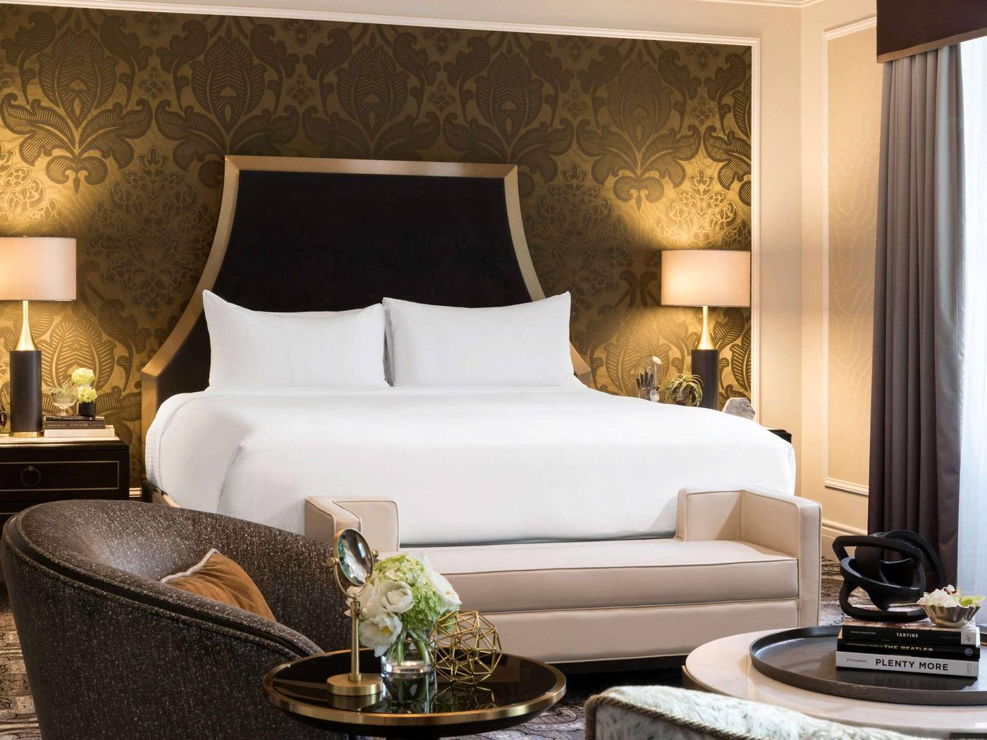 Fairmont-Vancouver-Room-47