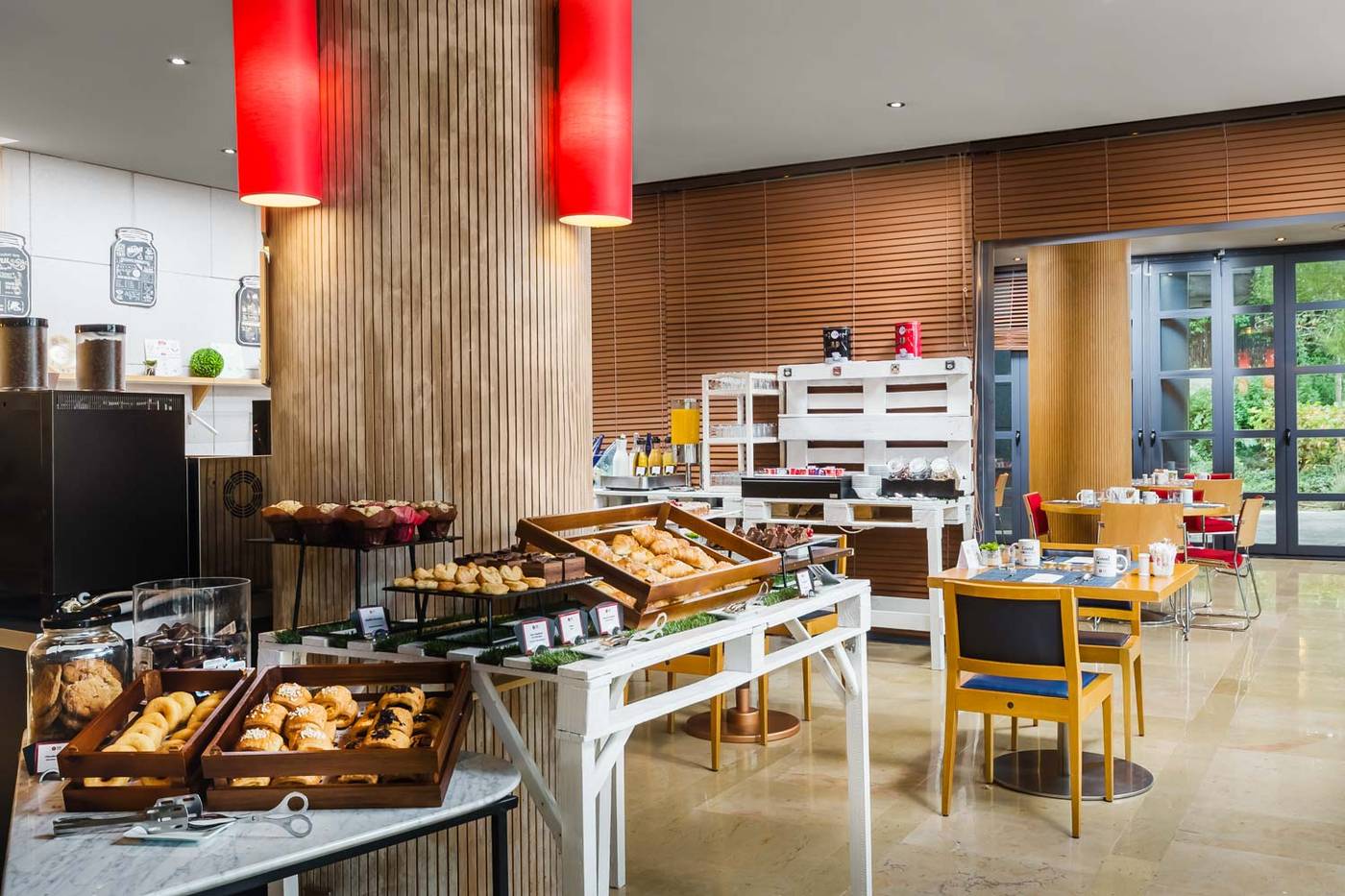 Exe-Madrid-Norte-General-view-34