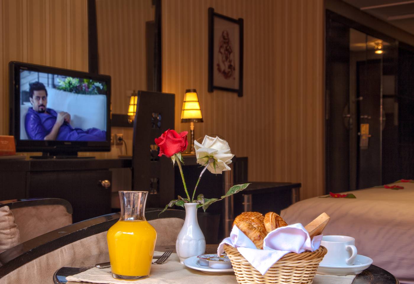 Royal-Mirage-Deluxe-Room-38