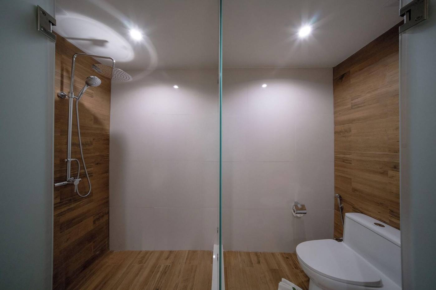 Kata-Palm-Resort-And-Spa-Room-41