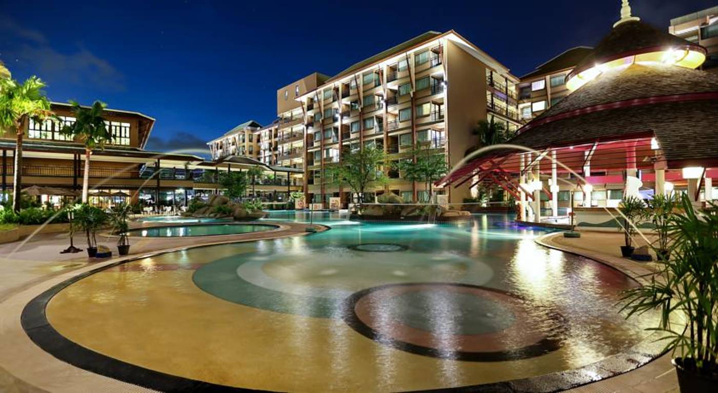 Novotel Phuket Vintage Park