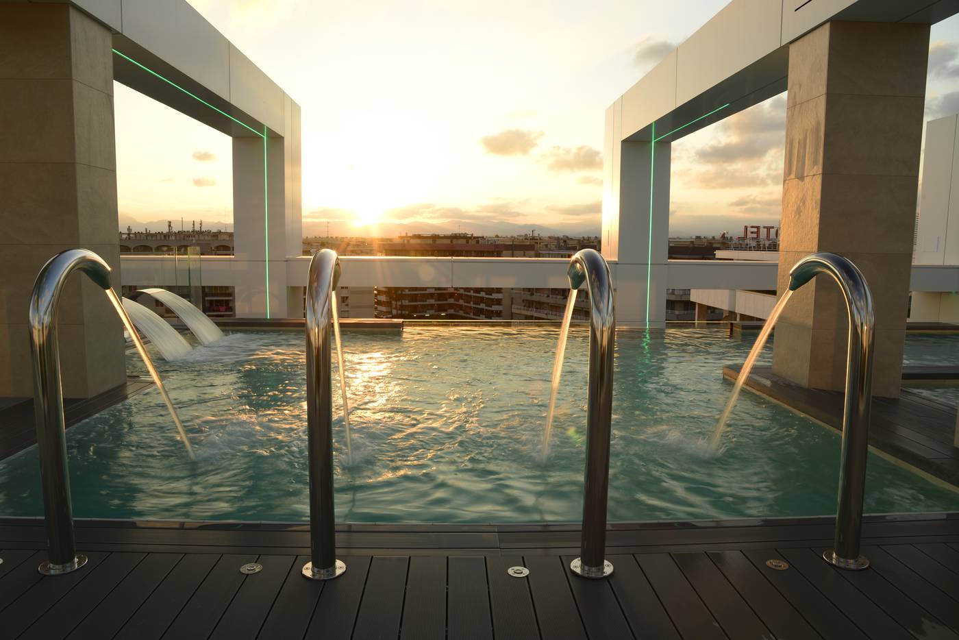 Olympus-Palace-Hotel-Pool-54