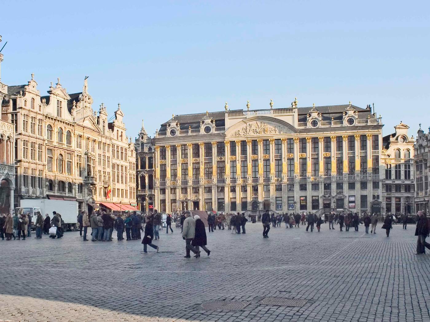 Le-Louise-Hotel-Brussels-General-view-11
