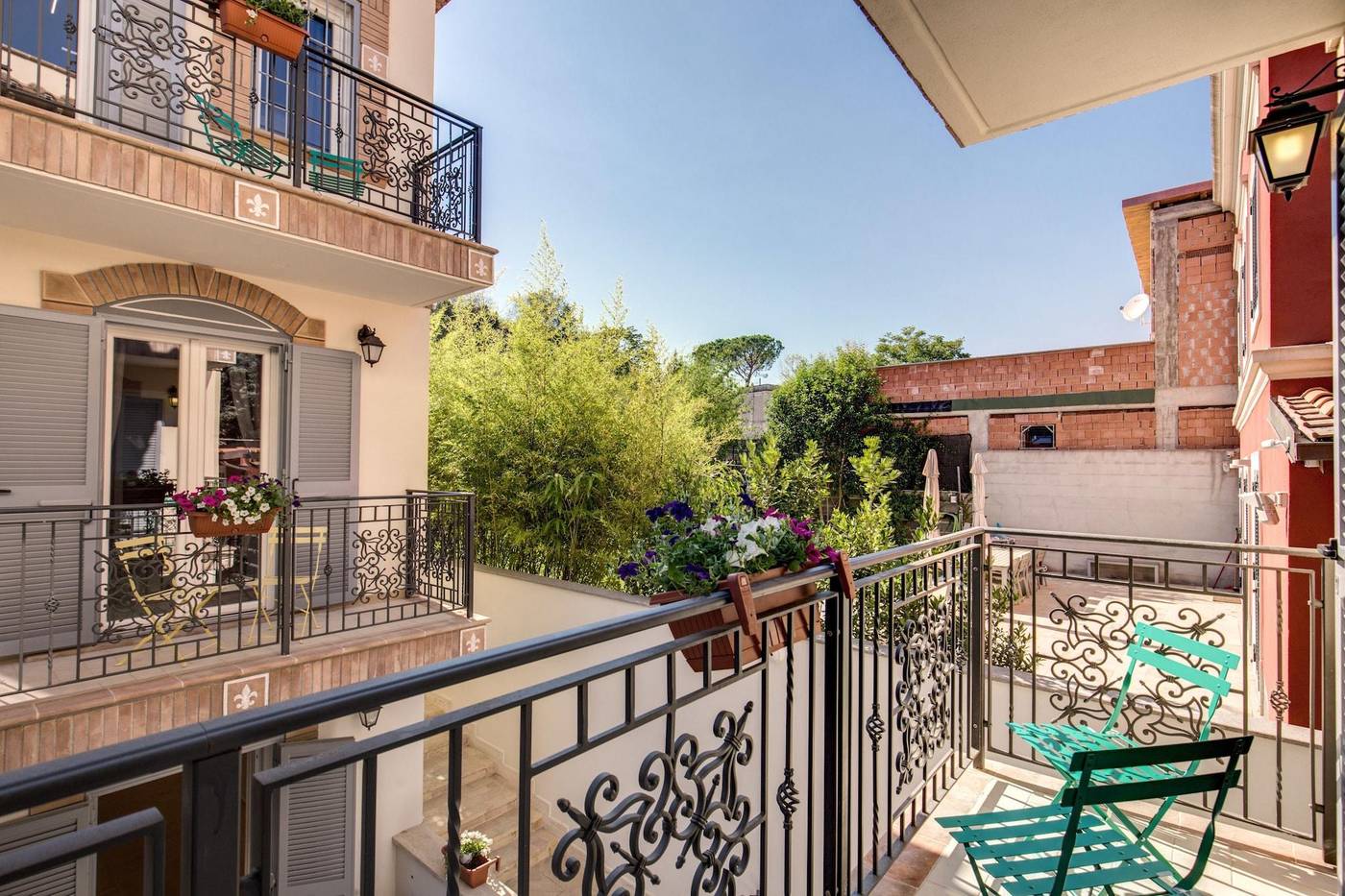 Aurelia-Vatican-Apartments-Room-58