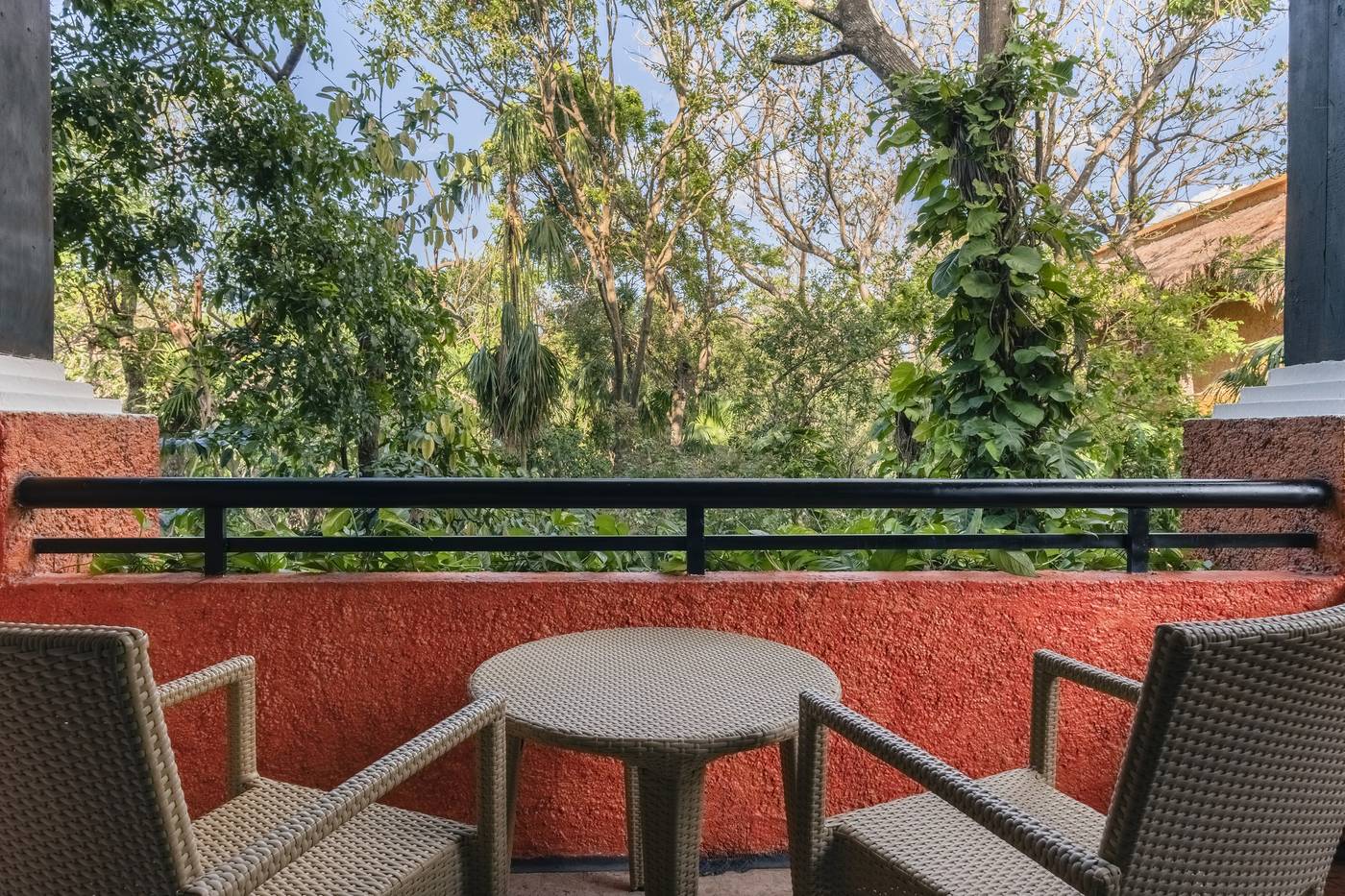 Iberostar-Waves-Tucan-Room-79