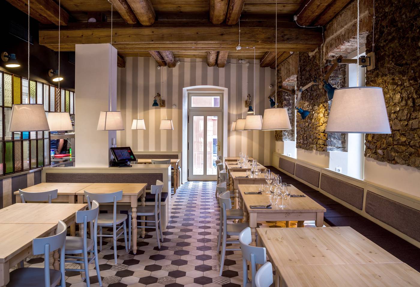 Boutique hotel Corso-Czech Republic-Revnice-Restaurant-3