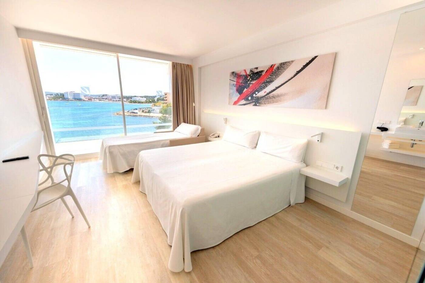 Els-Pins-Resort---Spa-Room-24