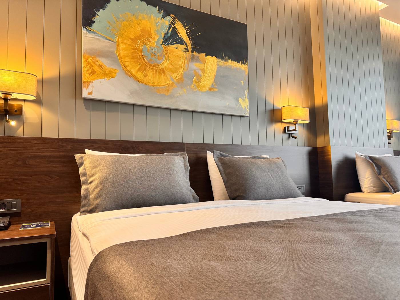 Ezkar-Bathonea-Art-istanbul-Room-48