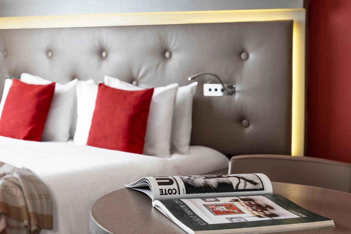 Hotel-Everness--Signature-Collection-Room-27