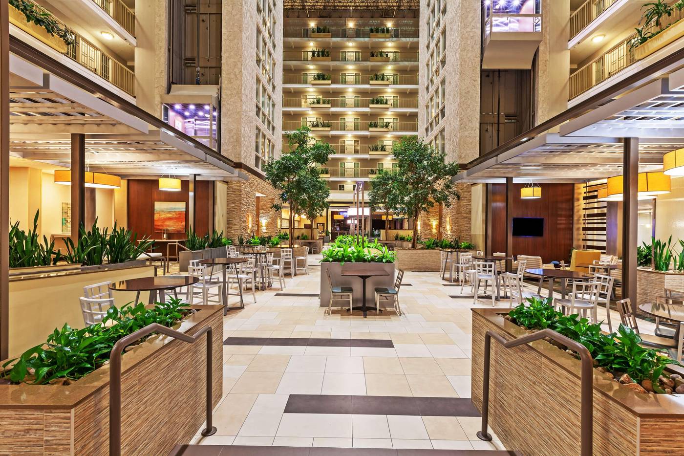 Embassy Suites by Hilton Dallas Market Center-United States-DALLAS-Lobby-9