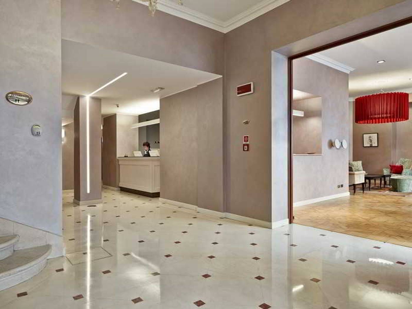 Hotel Continentale-Italy-TRIESTE-Lobby-8