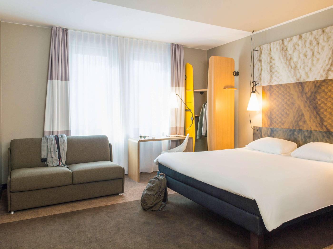 ibis-Brussels-Centre-Gare-Midi-Room-30