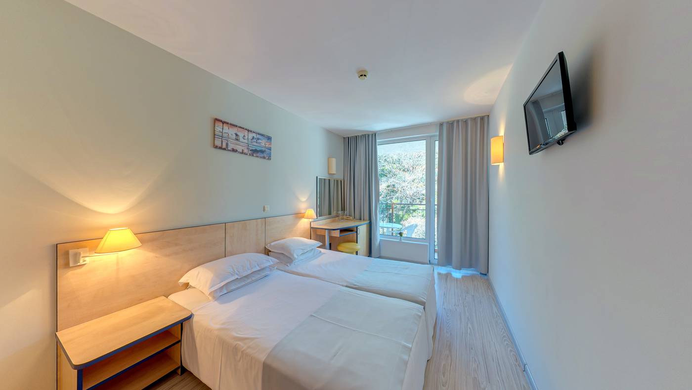 Smartline-Madara-Room-15