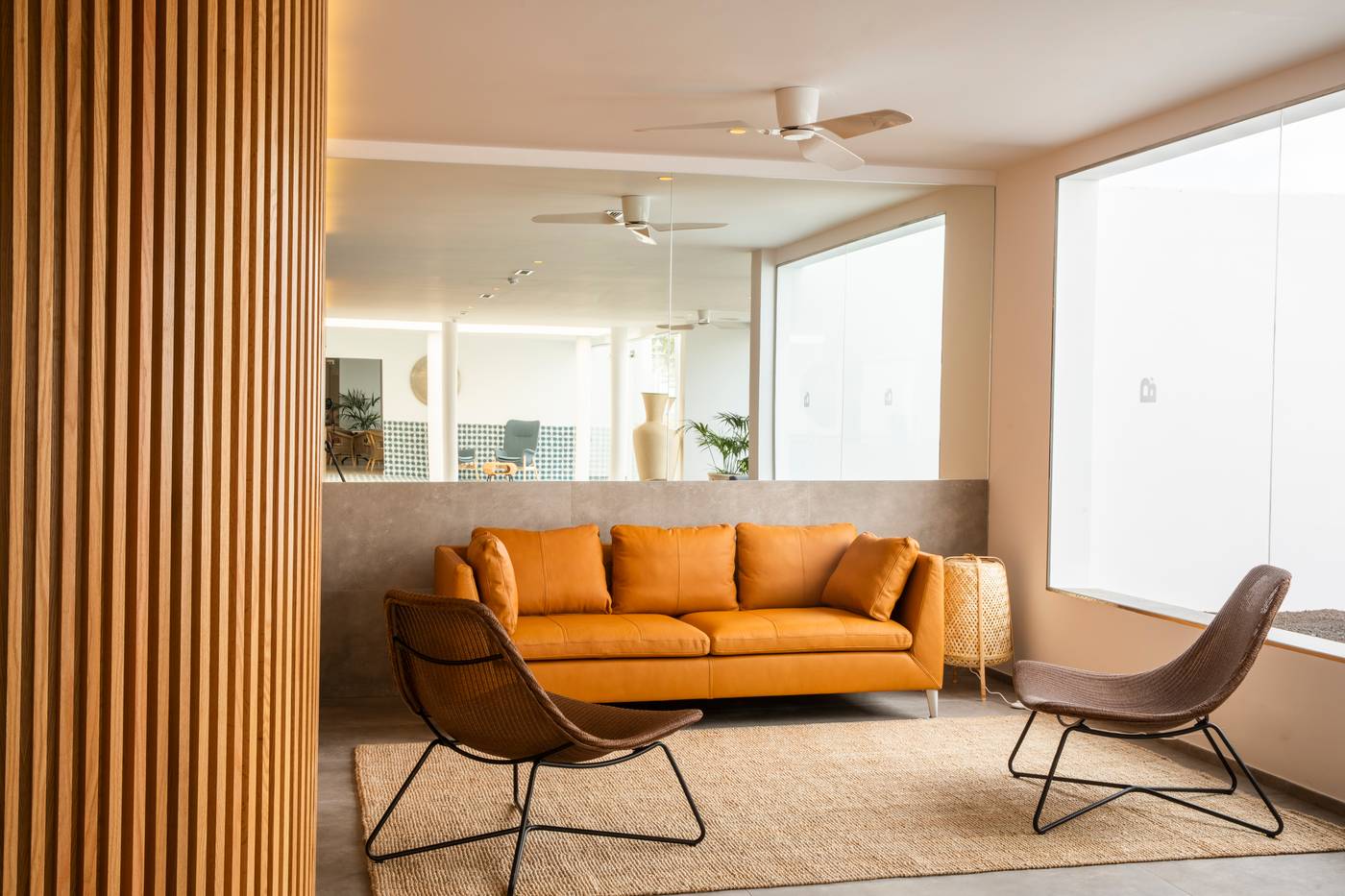 Oasis-Lanz-Beach-Mate-Lobby-59