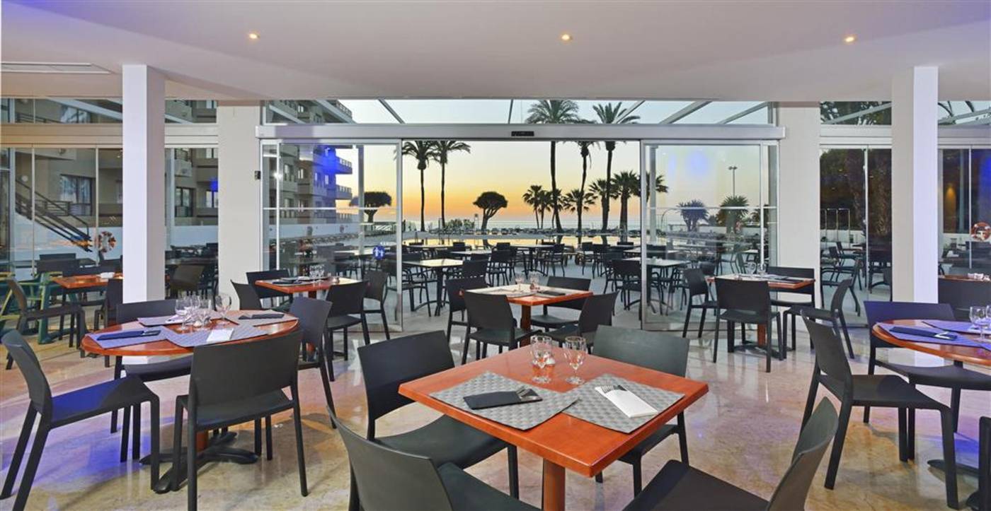 Hotel-Ocean-House-Costa-del-Sol-Affiliated-by-Melia-Restaurant-65