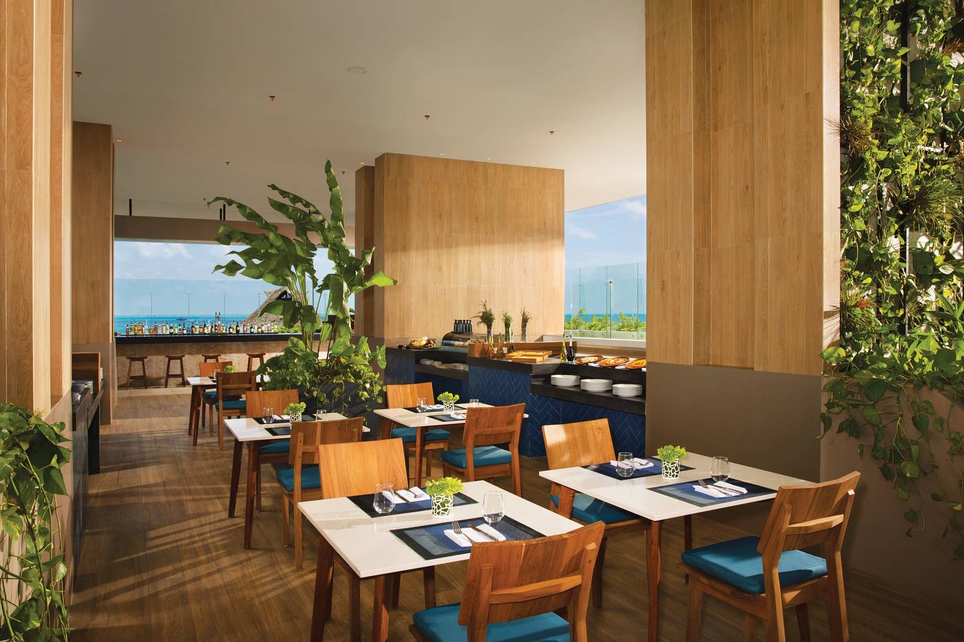 Dreams Vista Cancun Golf & Spa Resort