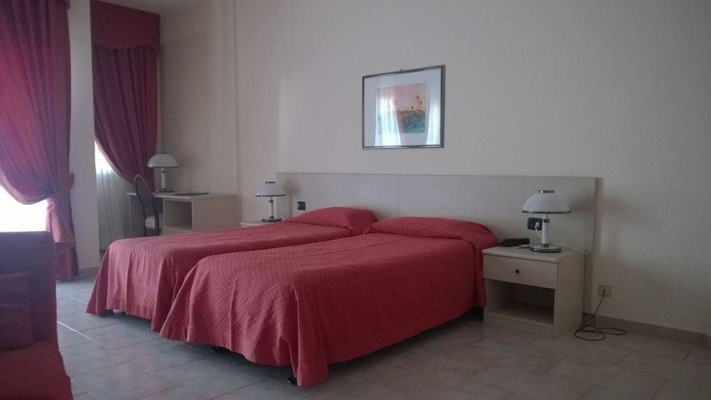 B&B Hotel Bari Rondò-Italy-BARI-Room-9