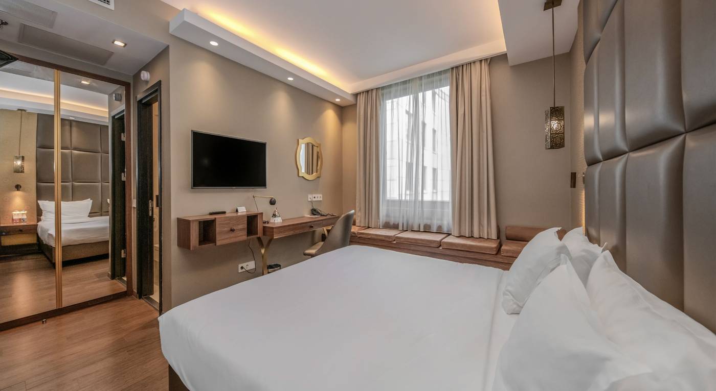 Continental-Hotel-Budapest-Room-25
