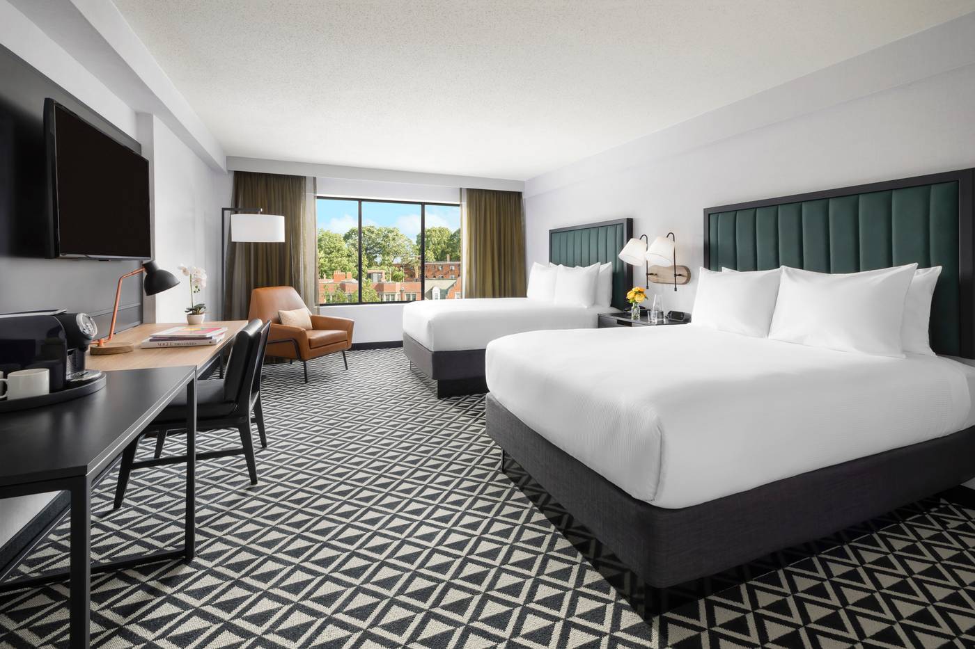 The-Arcadian-powered-by-Sonder-Room-16