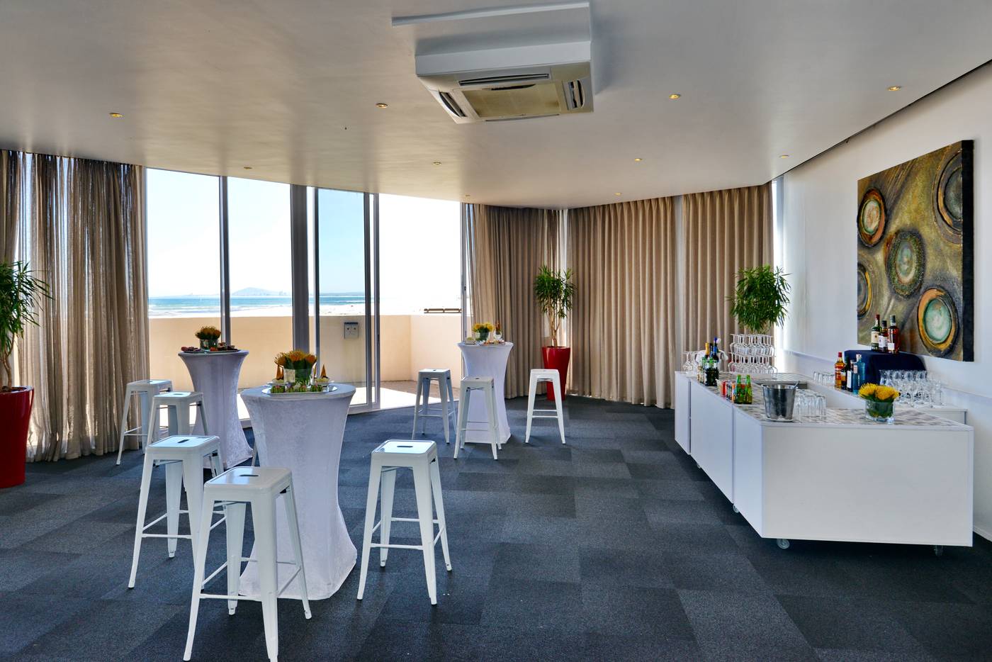 Lagoon-Beach-Conferences-13