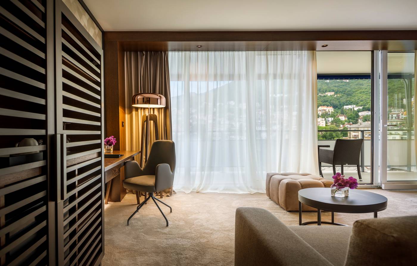 Remisens-Premium-Hotel-Ambasador-Room-27