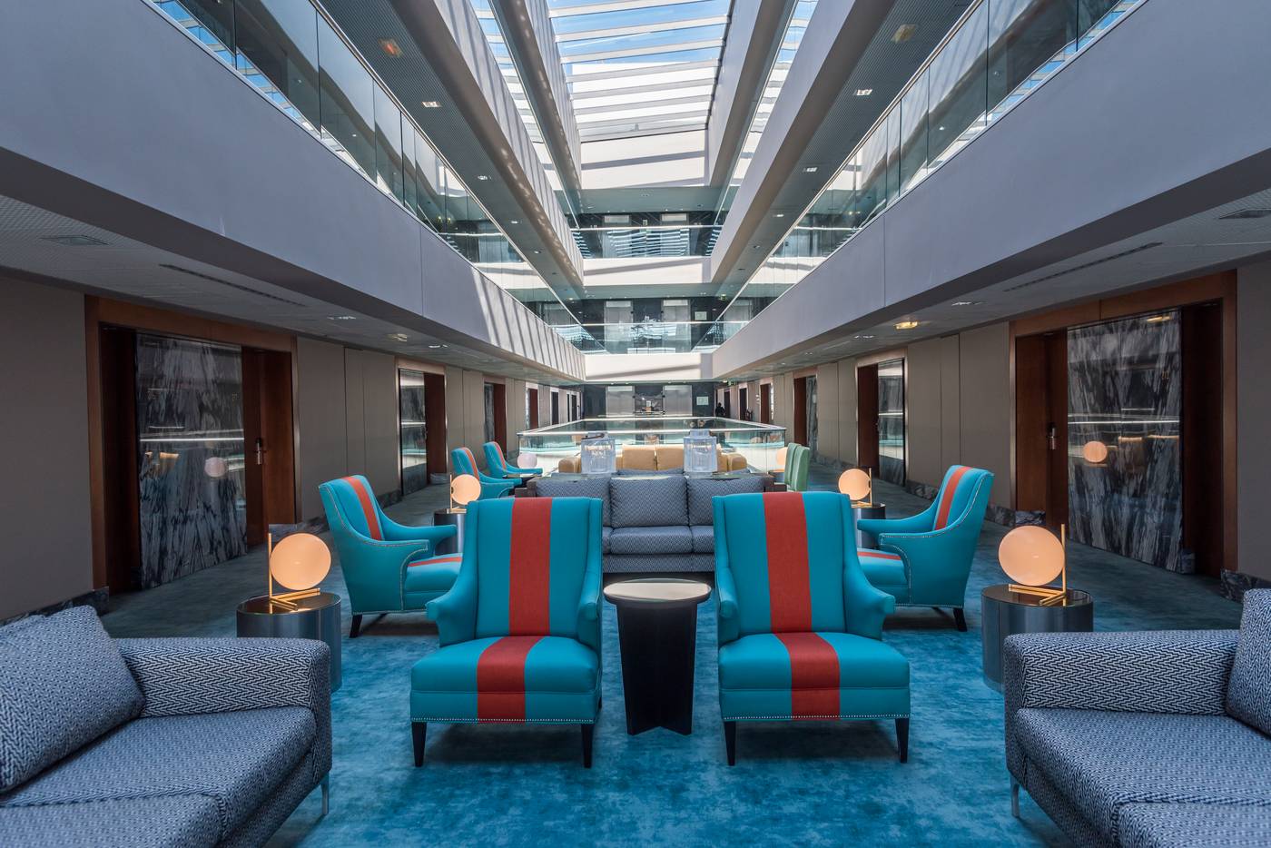 Azoris-Royal-Garden-Leisure---Conference-Hotel-Lobby-65