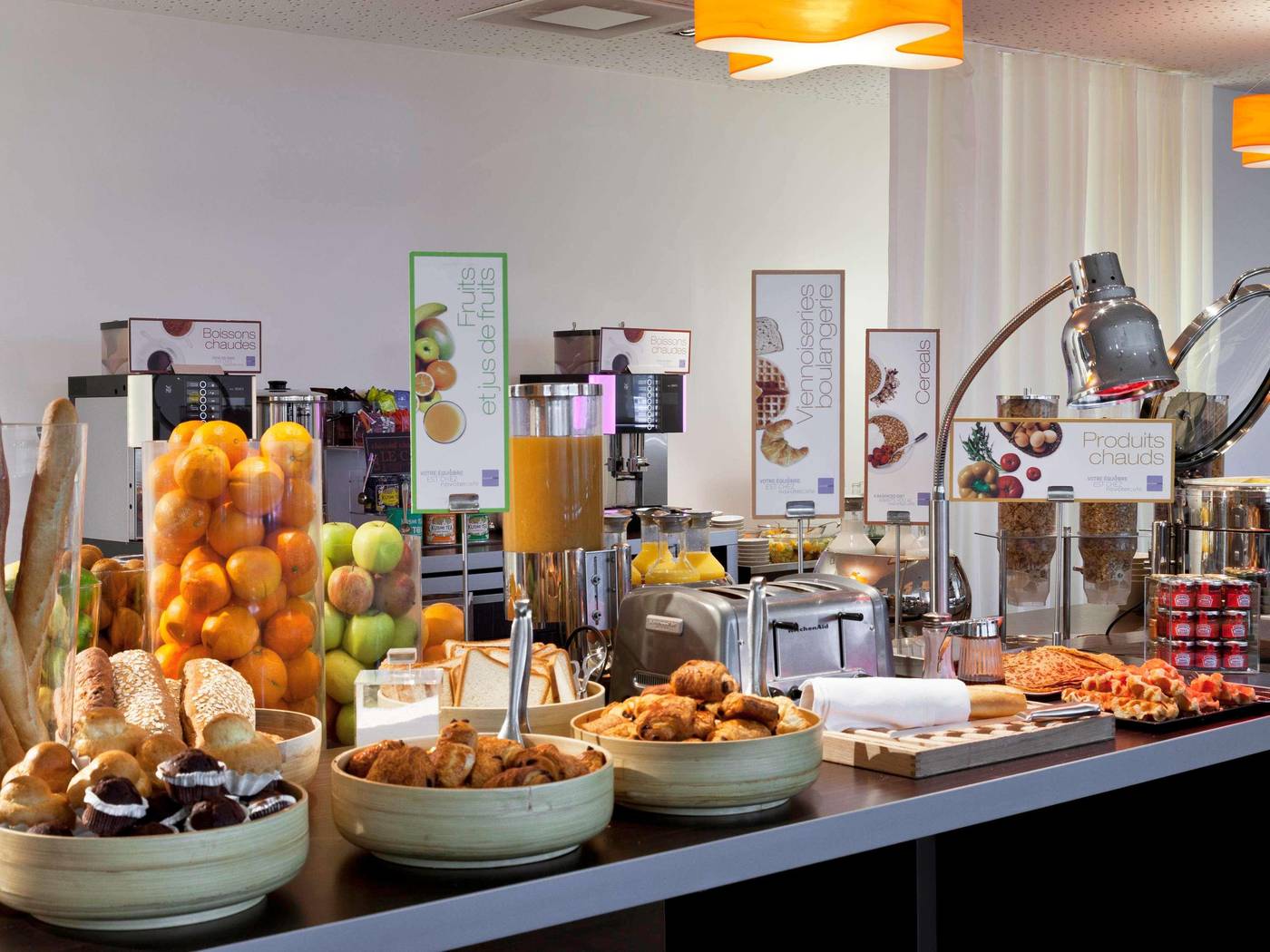 Novotel-Paris-la-Defense-Restaurant-43