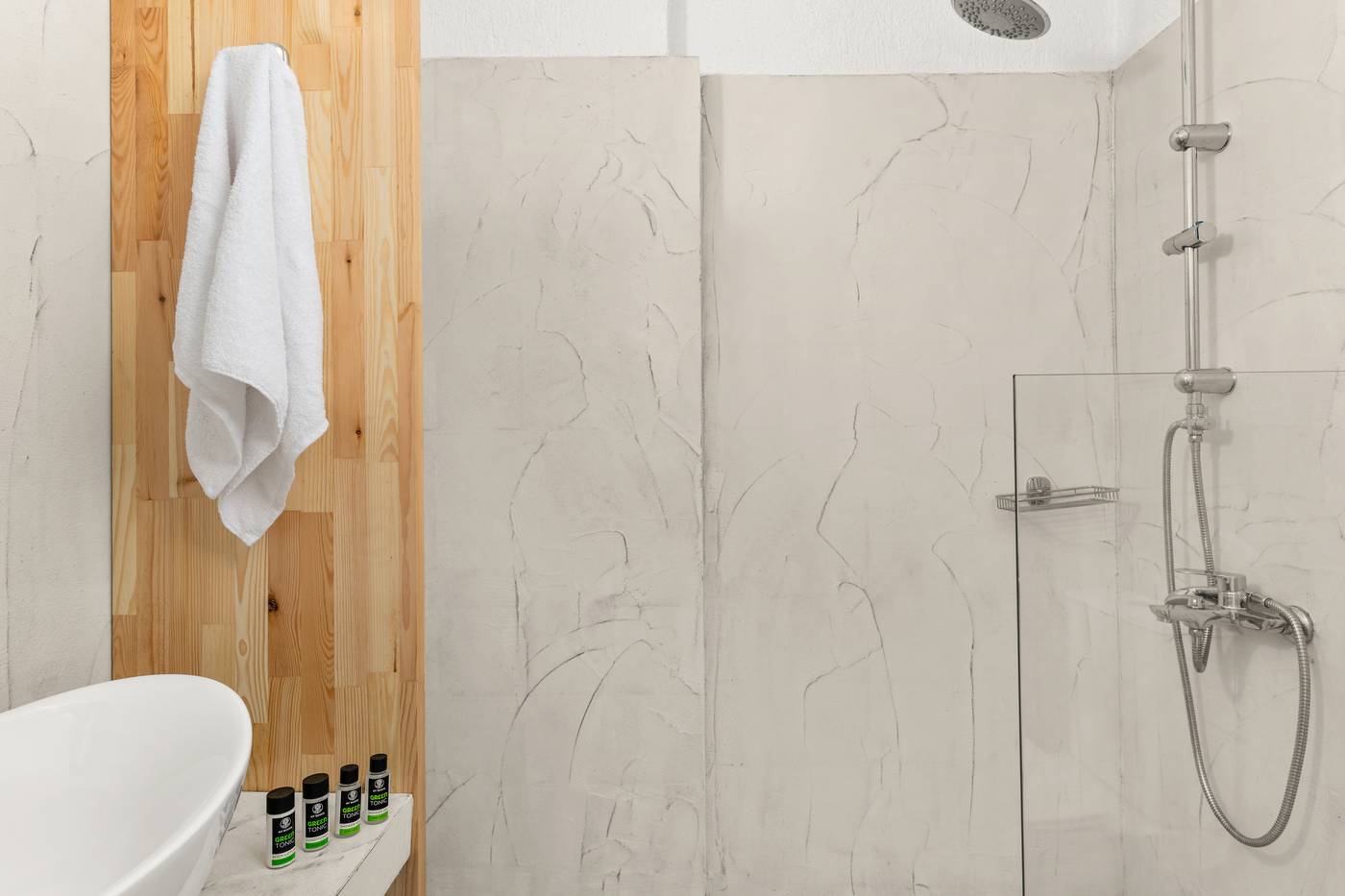 Penelope-Village-Room-48