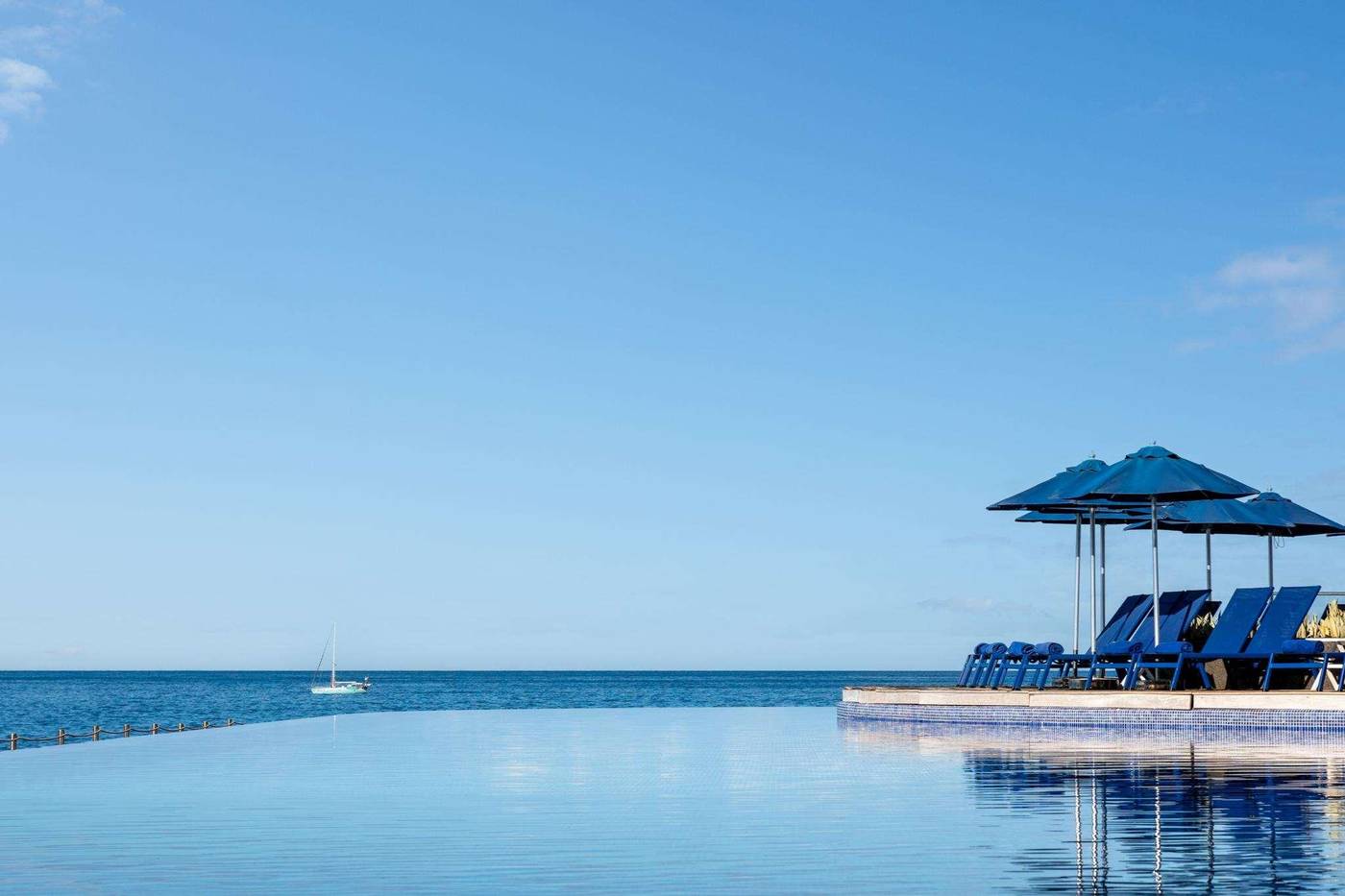 Marina-Suites-Pool-83